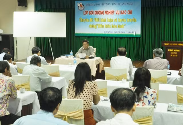 hoi nha bao dia phuong doi moi hoat dong de khang dinh vai tro dan dat dinh huong tao dong thuan xa hoi hinh 1