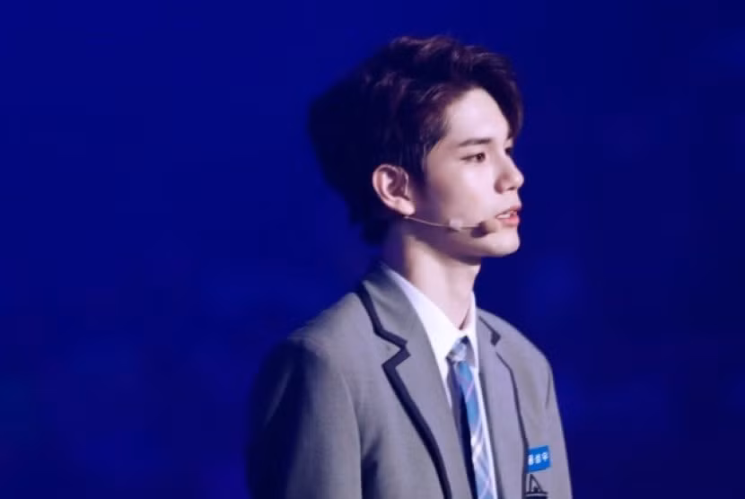 cuu thanh vien wanna one ong seong wu dong chinh trong co nang manh me 2 hinh 3