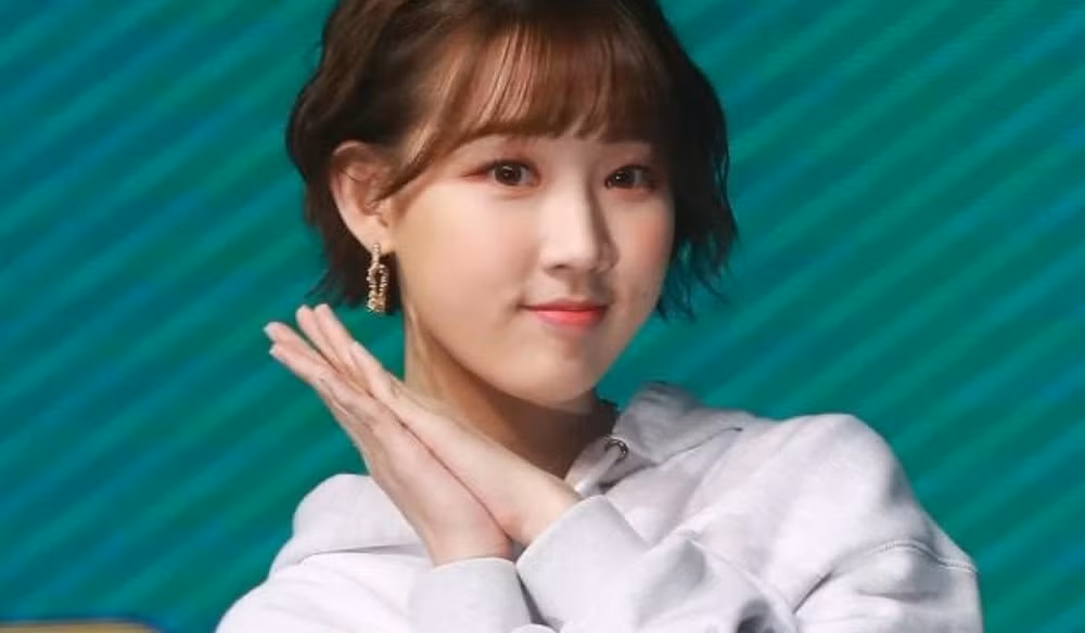 jiyoon cua weeekly se vinh vien roi nhom hinh 2