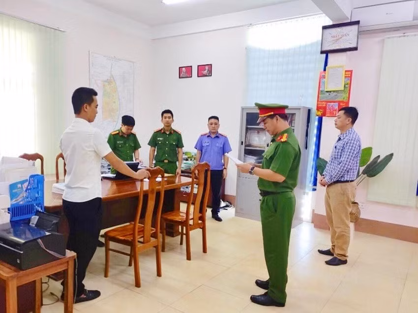 ho tro sai doi tuong 500 trieu dong truong phong tnmt huyen chu puh bi khoi to hinh 1