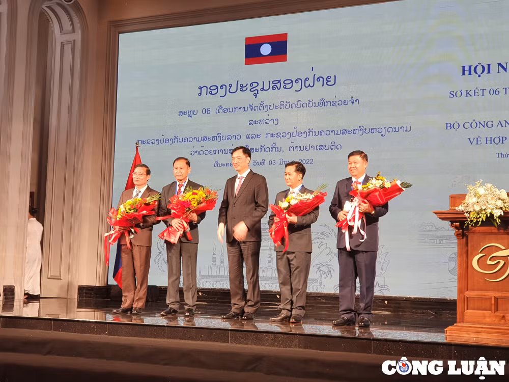 bo cong an viet nam va bo cong an lao tang cuong hop tac phong chong ma tuy hinh 3