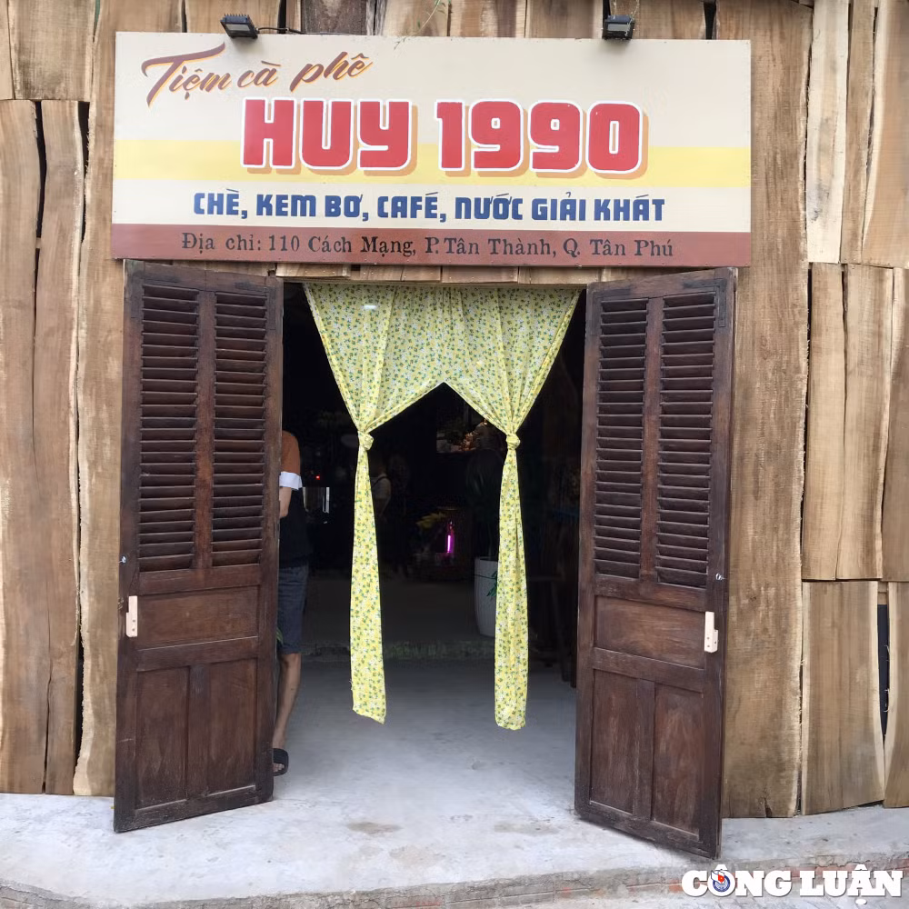 luu giu hoi uc sai gon xua qua bang hieu ve tay cua chang trai 8x hinh 15