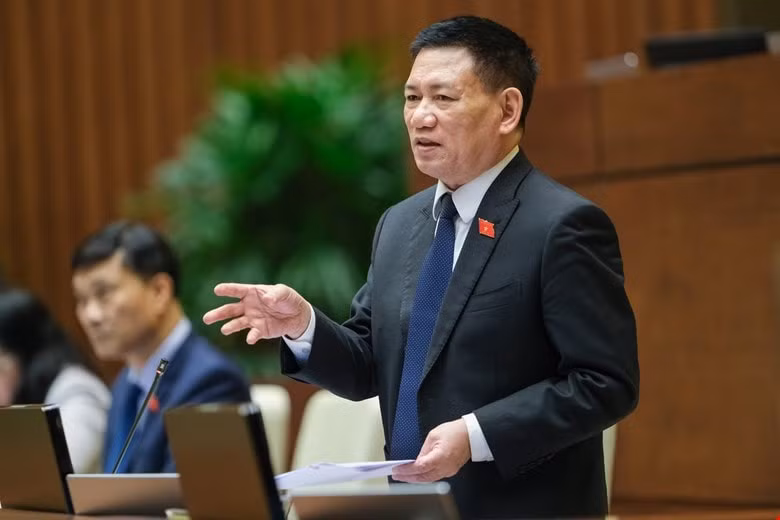 dai bieu quoc hoi kien nghi giam thue de ha nhiet gia xang dau bo truong bo tai chinh noi gi hinh 3