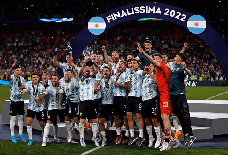 messi tro tai kien tao argentina doat sieu cup lien luc dia hinh 3