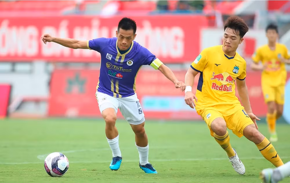 van toan ghi ban hoang anh gia lai van thua 2 4 ha noi fc hinh 6