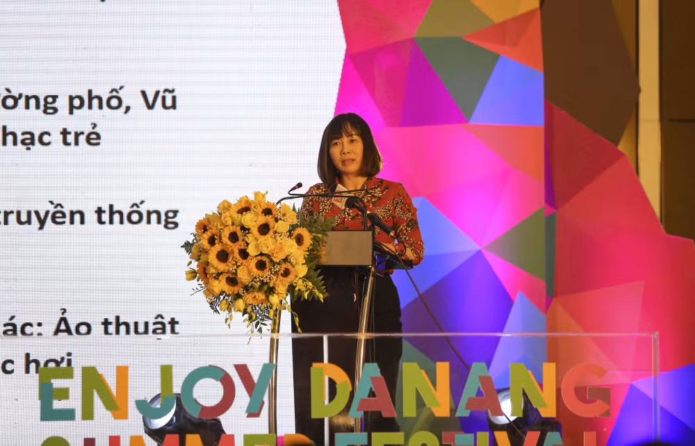da nang hua hen mot mua he bung no voi chuoi hoat dong take me to the sun cua sun group hinh 1