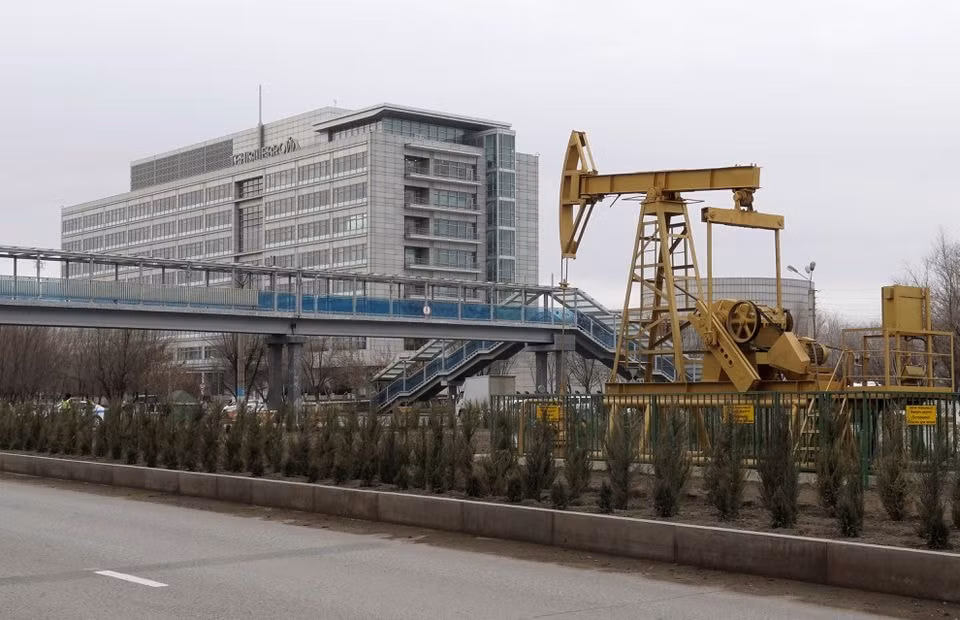 kazakhstan doi ten mat hang dau xuat khau tranh nham lan voi dau nga hinh 1