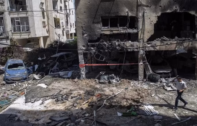 israel che tao vu khi laser de chong lai cac moi de doa tren bau troi hinh 2