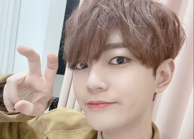 Bitto - thành viên nhóm Up10tion.