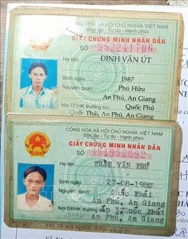 Chứng minh nhân dân của 2 đối tượng trốn khỏi khu cách ly tập trung ở huyện An Phú, tỉnh An Giang