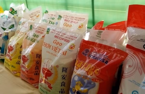 Thủ tướng Chính phủ yêu cầu triển khai có hiệu quả Đề án Thương hiệu gạo Việt Nam và Chiến lược phát triển thị trường xuất khẩu gạo. Ảnh minh họa