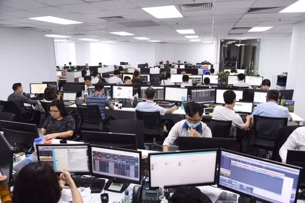 VN-Index có thể tiếp tục thử thách lại ngưỡng 1.025 điểm trong những phiên tới