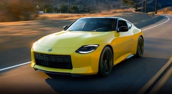 nissan z 2023 bat dau duoc ban ra gia tu 928 trieu dong hinh 1