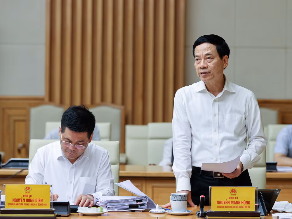 thu tuong pham minh chinh day manh hon nua chuyen doi so bang hanh dong thuc chat hinh 3