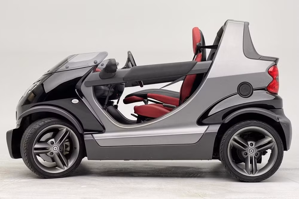 smart crossblade mau xe o to do thi ky quac hiem ai biet den hinh 2