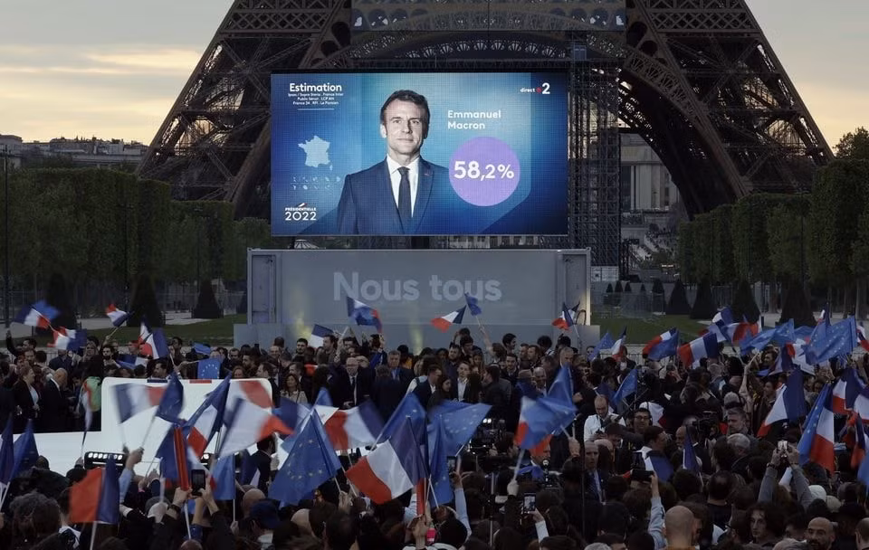 ong macron chien thang trong cuoc bau cu tong thong phap 2022 hinh 1