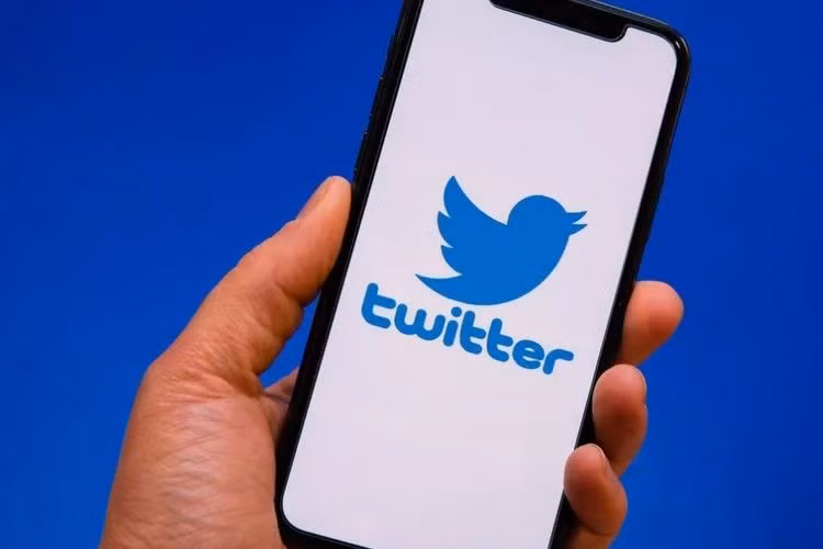 twitter dang thu nghiem nut cc dung de bat tat cho phu de tren video hinh 1