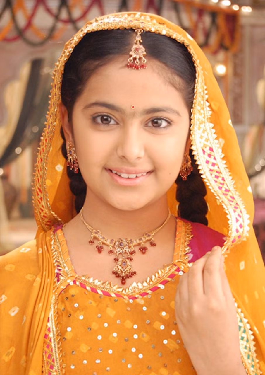 man lot xac ngoan muc cua co dau 8 tuoi anandi sau hon thap ky gay bao man anh chau a hinh 2