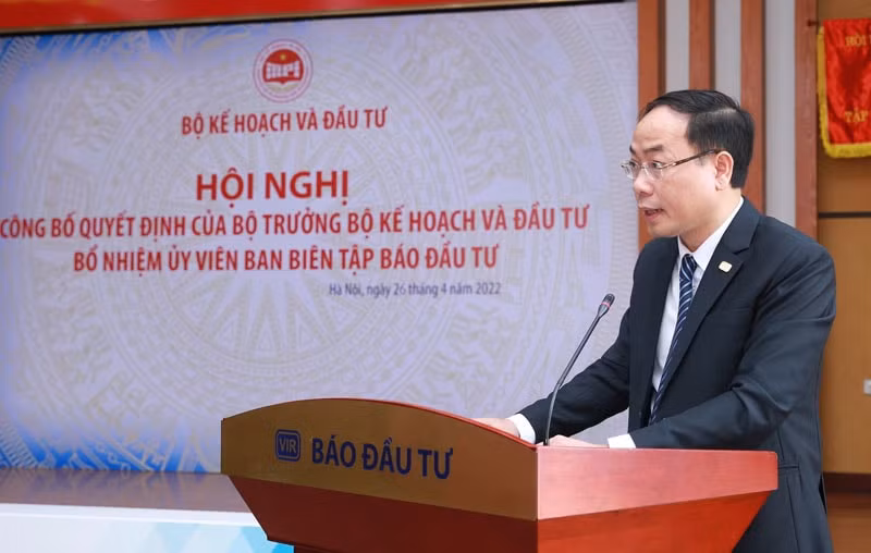 ong dang tuan khanh duoc bo nhiem chuc danh uy vien ban bien tap bao dau tu hinh 2