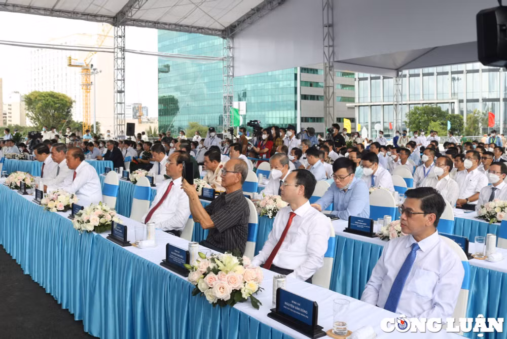 tp hcm chinh thuc thong xe cau thu thiem 2 sau 7 nam thi cong hinh 2