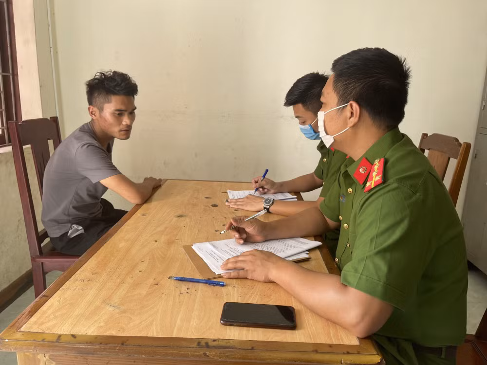 bat doi tuong gay ra 22 vu trom cap hinh 1
