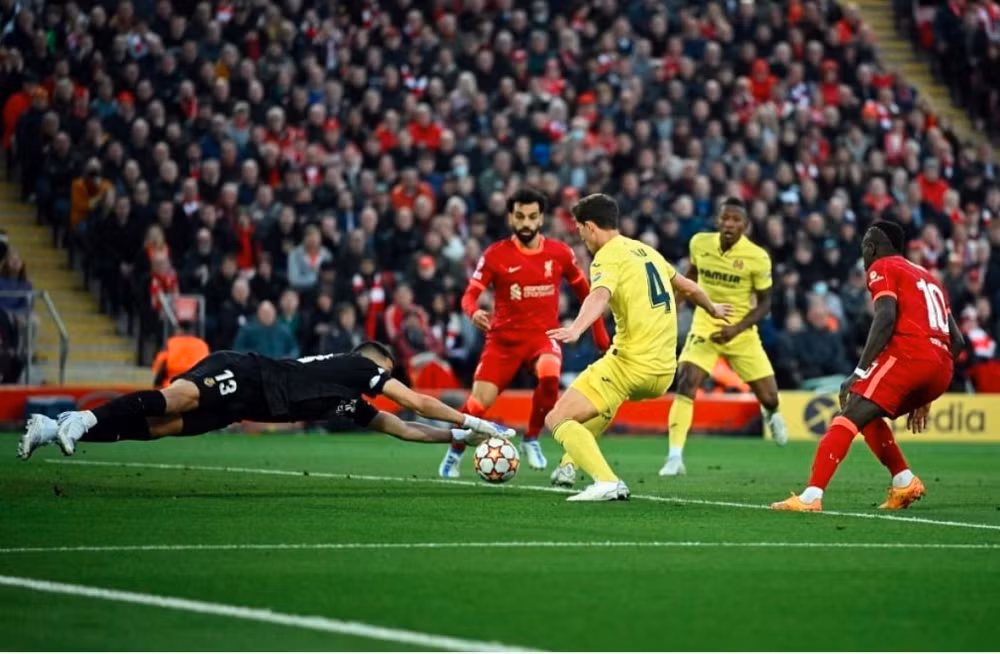 danh bai villarreal 2 0 liverpool dat mot chan vao chung ket champions league hinh 3