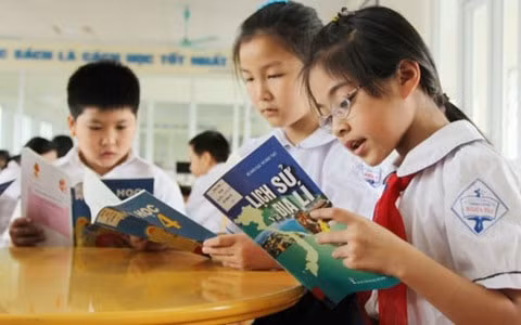 Hiện nay Việt Nam cần xây dựng đội ngũ nhà khoa học xây dựng phát triển chương trình phổ thông (ảnh minh họa - nguồn internet).