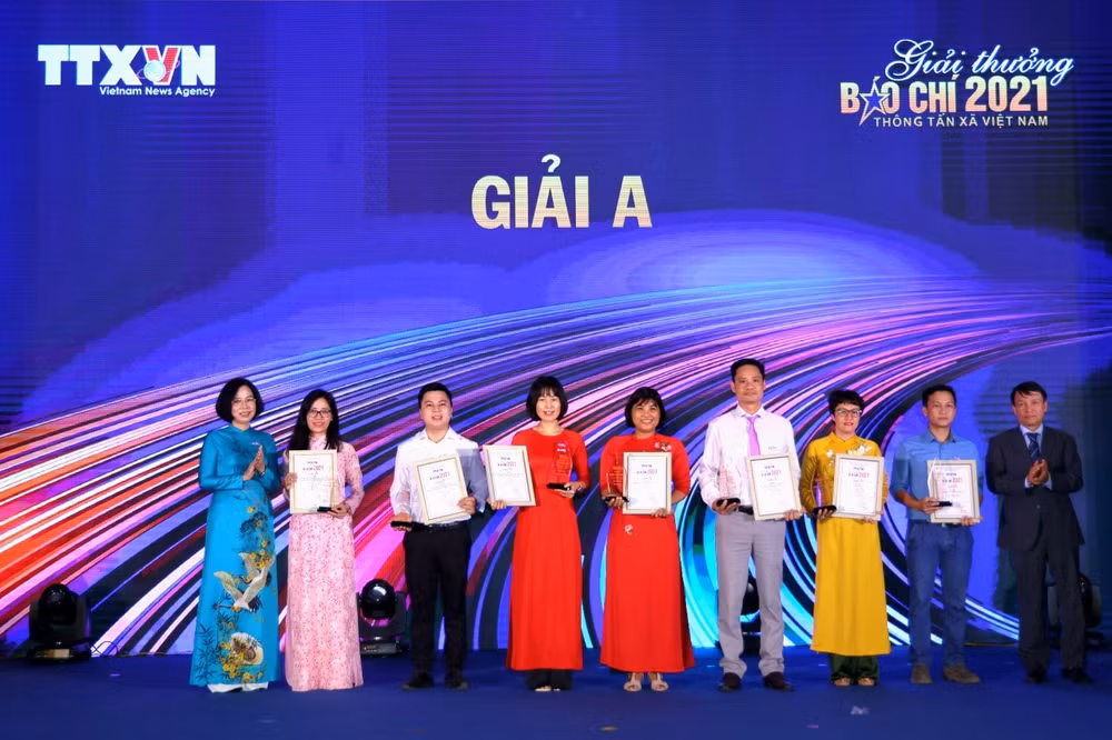 giai thuong bao chi ttxvn nam 2021 nhieu tac pham mang hoi tho cuoc song co gia tri thong tin cao hinh 1