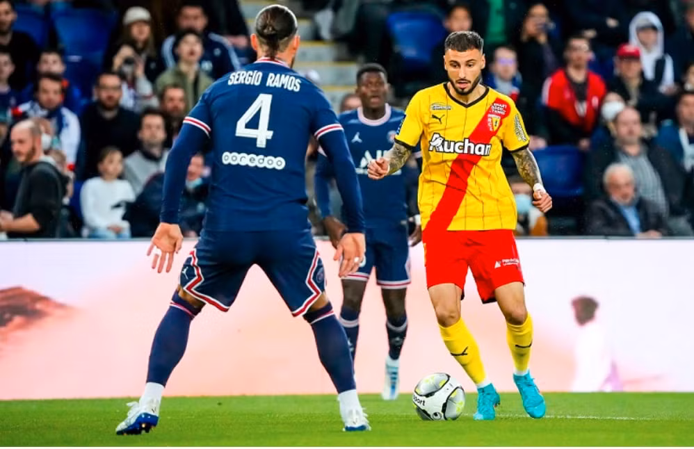 messi ghi sieu pham giup psg vo dich ligue 1 2021 22 som 4 vong hinh 4