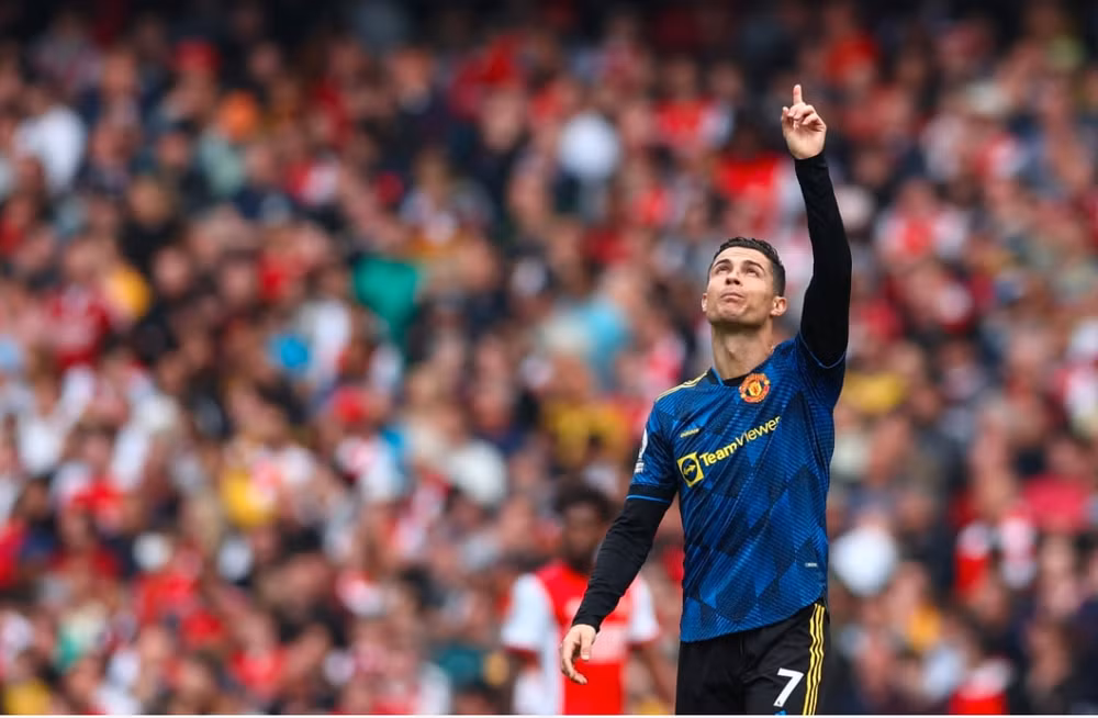 danh bai man utd 3 1 arsenal leo len dung vi tri thu 4 ngoai hang anh hinh 10