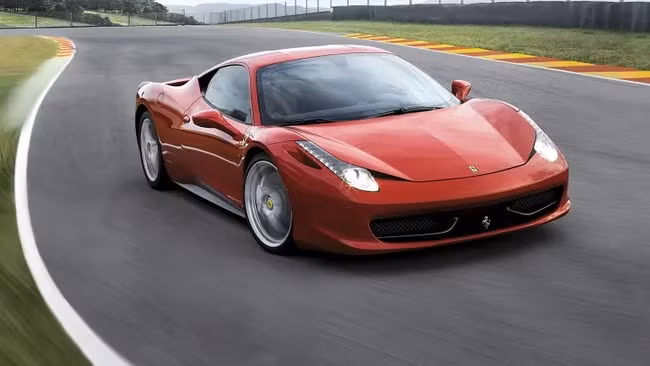 ferrari trieu hoi hon 2000 o to tai trung quoc vi loi phanh thuy luc hinh 1
