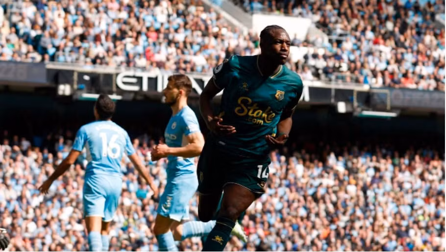 thang dam watford 5 1 man city cung co ngoi dau ngoai hang anh hinh 5