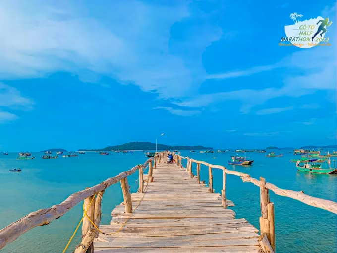 quang ninh sap dien ra giai chay co to half marathon 2022 tren dao co to hinh 1