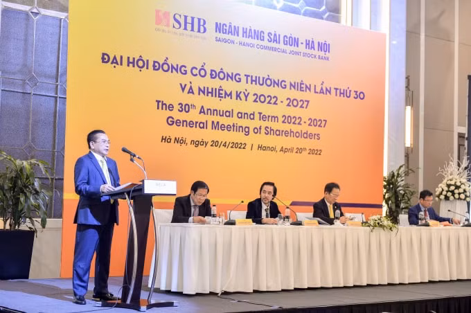 dat muc tieu loi nhuan tang 87 shb dong thoi quyet liet thuc hien 4 tru cot chien luoc hinh 1