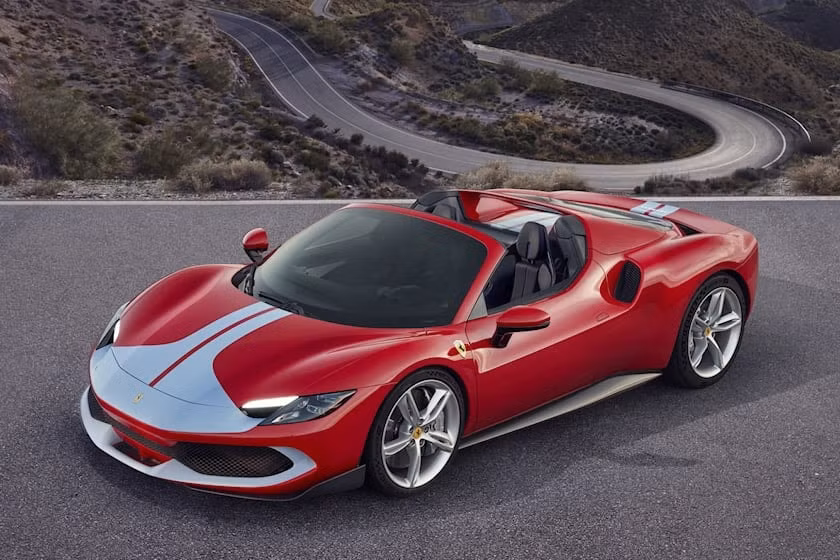 ngam sieu xe mui tran ferrari 296 gts so huu suc manh 819 ma luc hinh 4