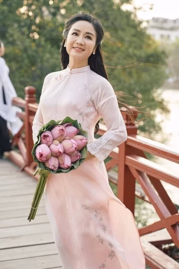 thanh xuan ruc ro cua nhung ten tuoi ky cuu trong lang phim viet hinh 9