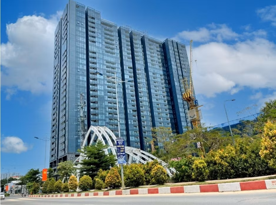 oc dao nhiet doi sunshine city sai gon ra mat toa s2 tower tiep suc nong cho thi truong khu nam sai gon hinh 1