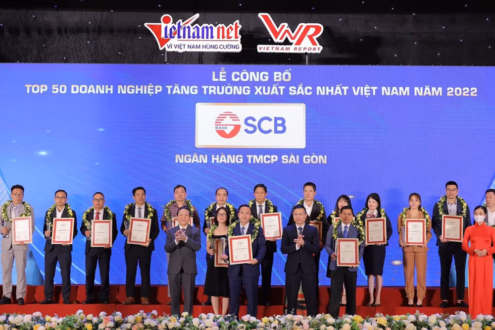 scb duoc ton vinh trong top 50 doanh nghiep tang truong xuat sac nhat viet nam hinh 1