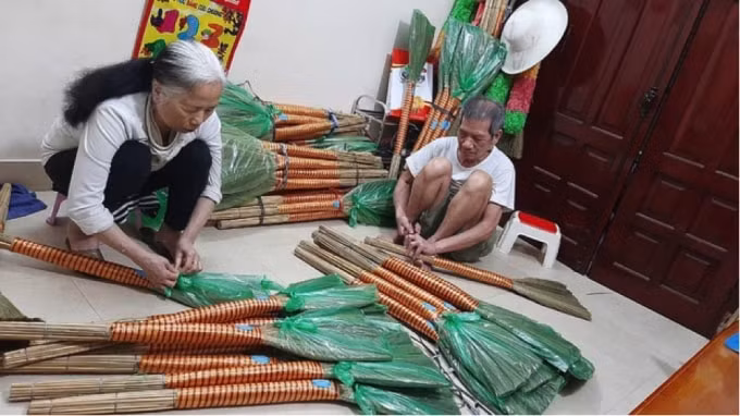 28 nam ben nhung chiec choi cua doi vo chong gia khiem thi hinh 3