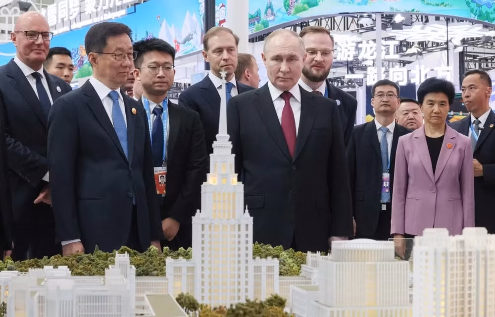 tong thong nga vladimir putin ket thuc chuyen tham trung quoc nhan manh tang cuong moi quan he toan dien giua hai nuoc hinh 1