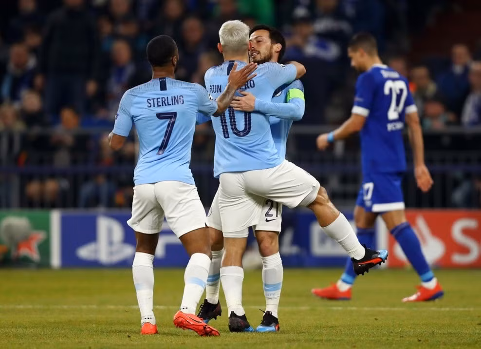 Tiền đạo Kun Aguero mở tỉ số cho Manchester City - Ảnh UEFA