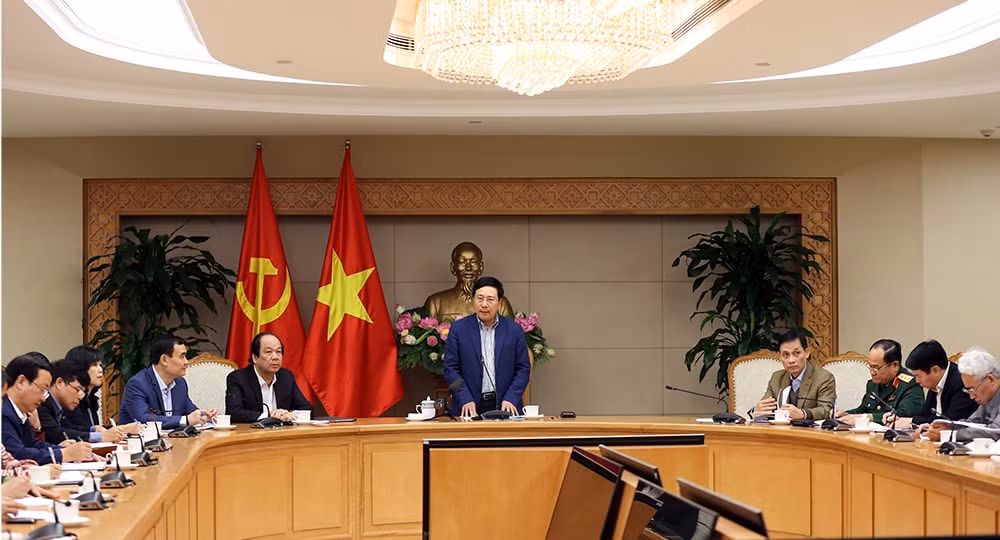 Phó Thủ tướng Phạm Bình Minh yêu cầu các cơ quan liên quan gấp rút hoàn tất công tác chuẩn bị, trong đó công tác an ninh, an toàn là ưu tiên hàng đầu và phải được bảo đảm tuyệt đối. Ảnh: VGP