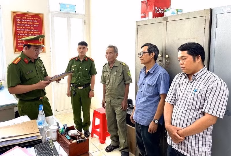 bat tam giam giam doc va thu quy trung tam phat trien quy dat tai dong nai hinh 1
