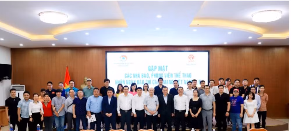 vff va vpf gap mat bao chi nhan ngay bao chi cach mang viet nam 21 6 hinh 9