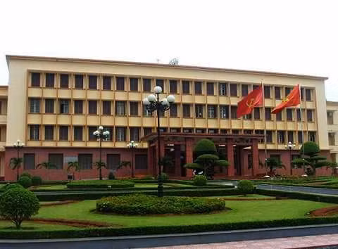 quang ninh xem xet thi hanh ky luat doi voi to chuc dang va dang vien co vi pham hinh 1