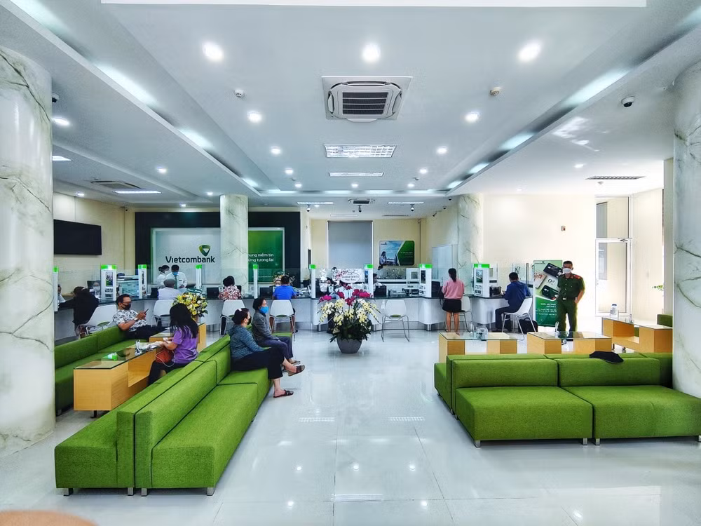 vietcombank nha trang khanh thanh tru so hoat dong moi hinh 2
