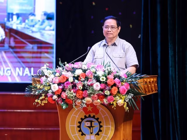 nam bat duoc tam tu nguyen vong de tiep tuc hoan thien chinh sach doi voi cong nhan hinh 1