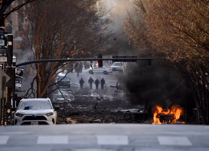 Hiện trường vụ nổ ở Nashville. Ảnh: Reuters
