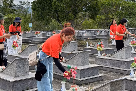 Tháng Bảy tri ân, lan tỏa nghĩa tình