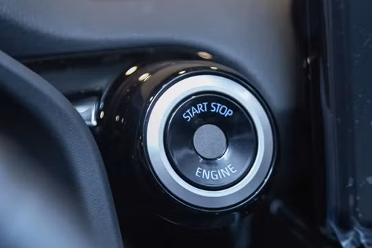 Nhiều người chưa tận dụng hết chức năng của nút khởi động xe ô tô